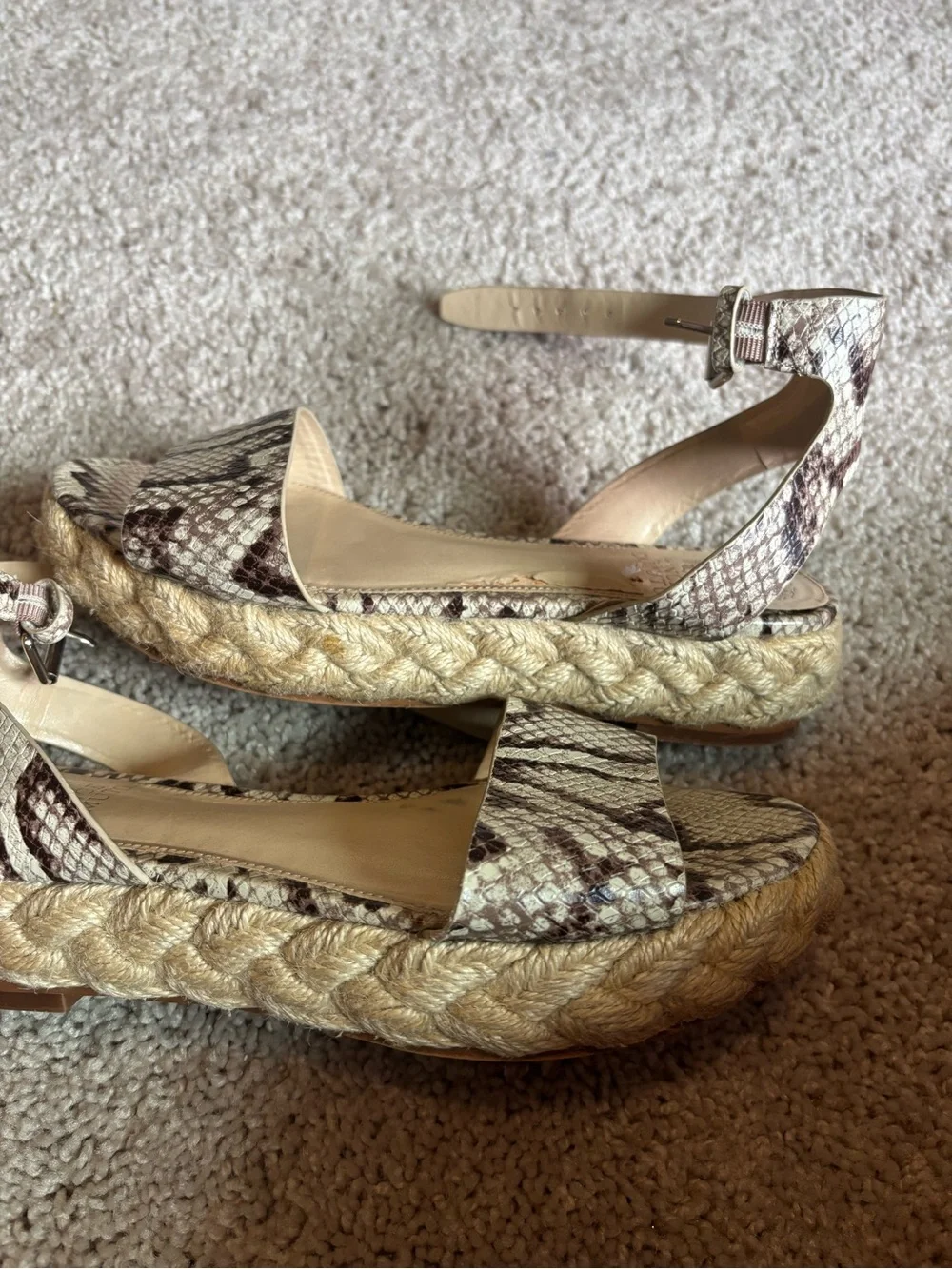 Vince Camuto Defina Snakeskin Flatform Espadrille Ankle Strap Sandals 7M